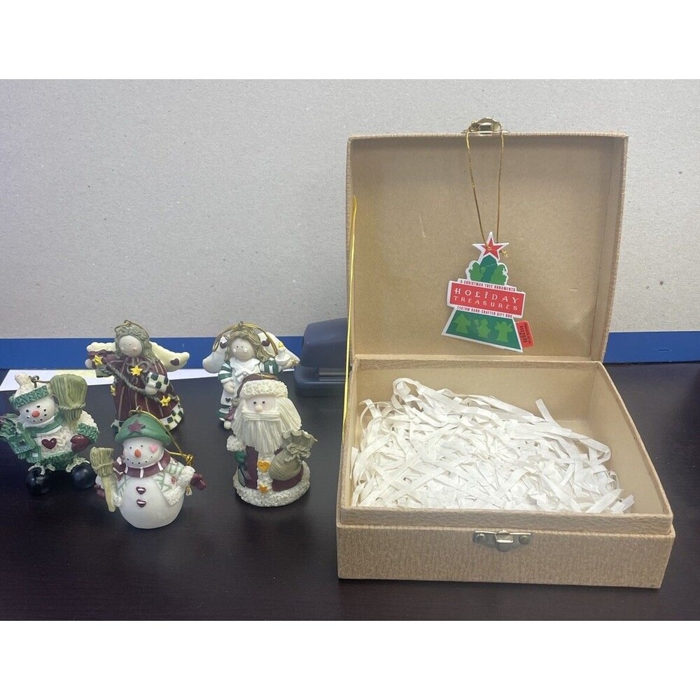 Holiday Treasures 5 Piece Christmas Ornaments Hand Crafted Gift Box